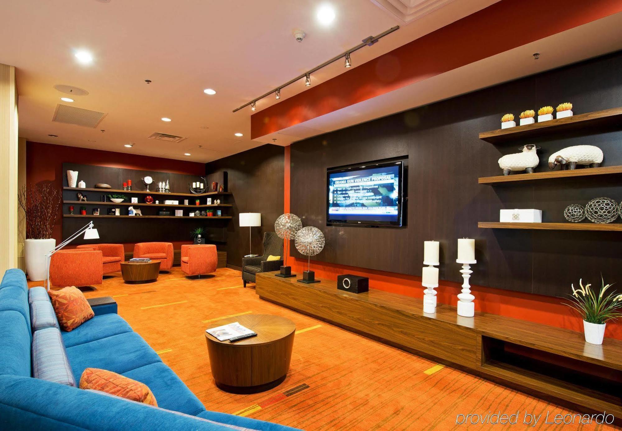 Courtyard By Marriott Ottawa East Hotel Ngoại thất bức ảnh