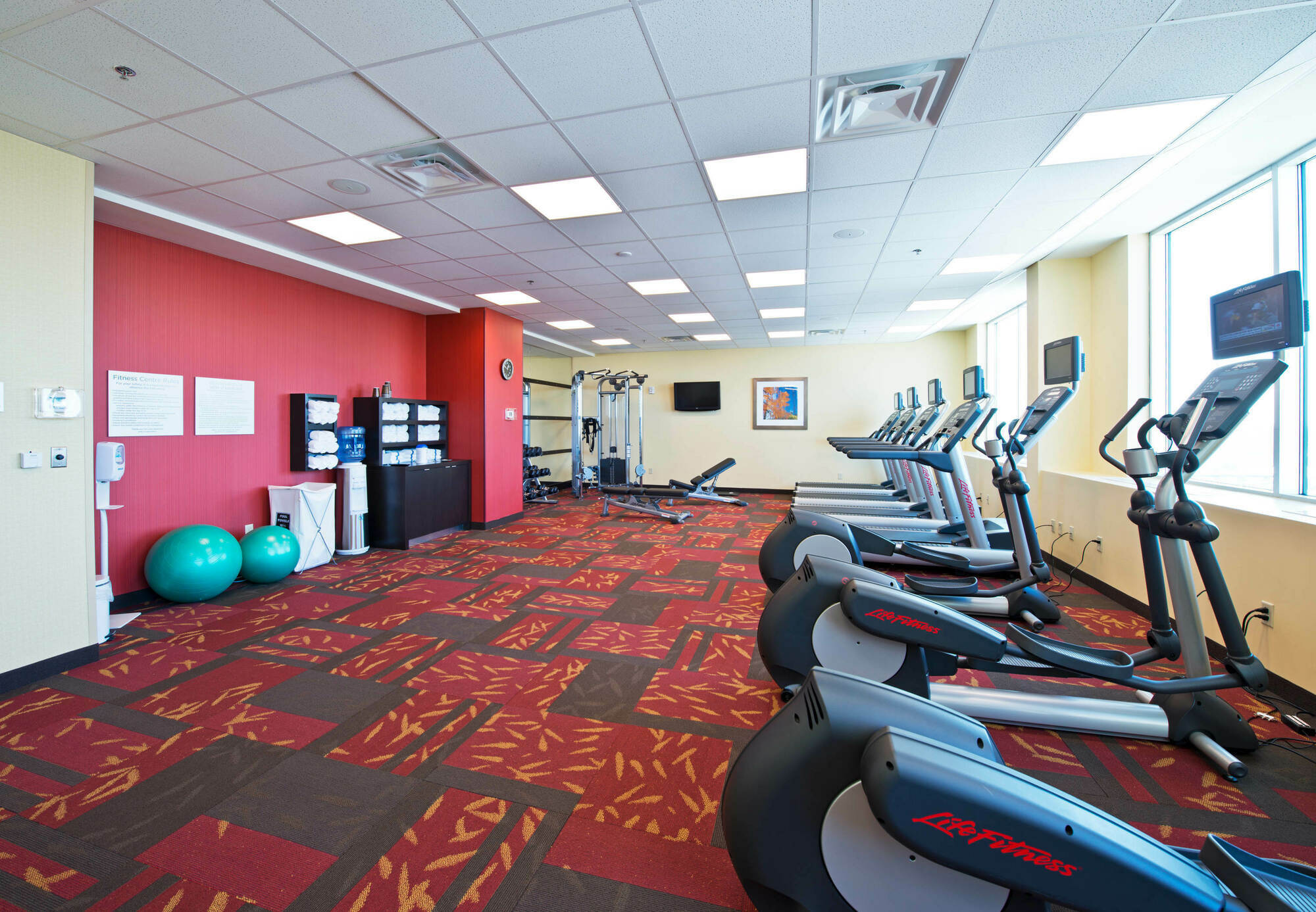 Courtyard By Marriott Ottawa East Hotel Ngoại thất bức ảnh